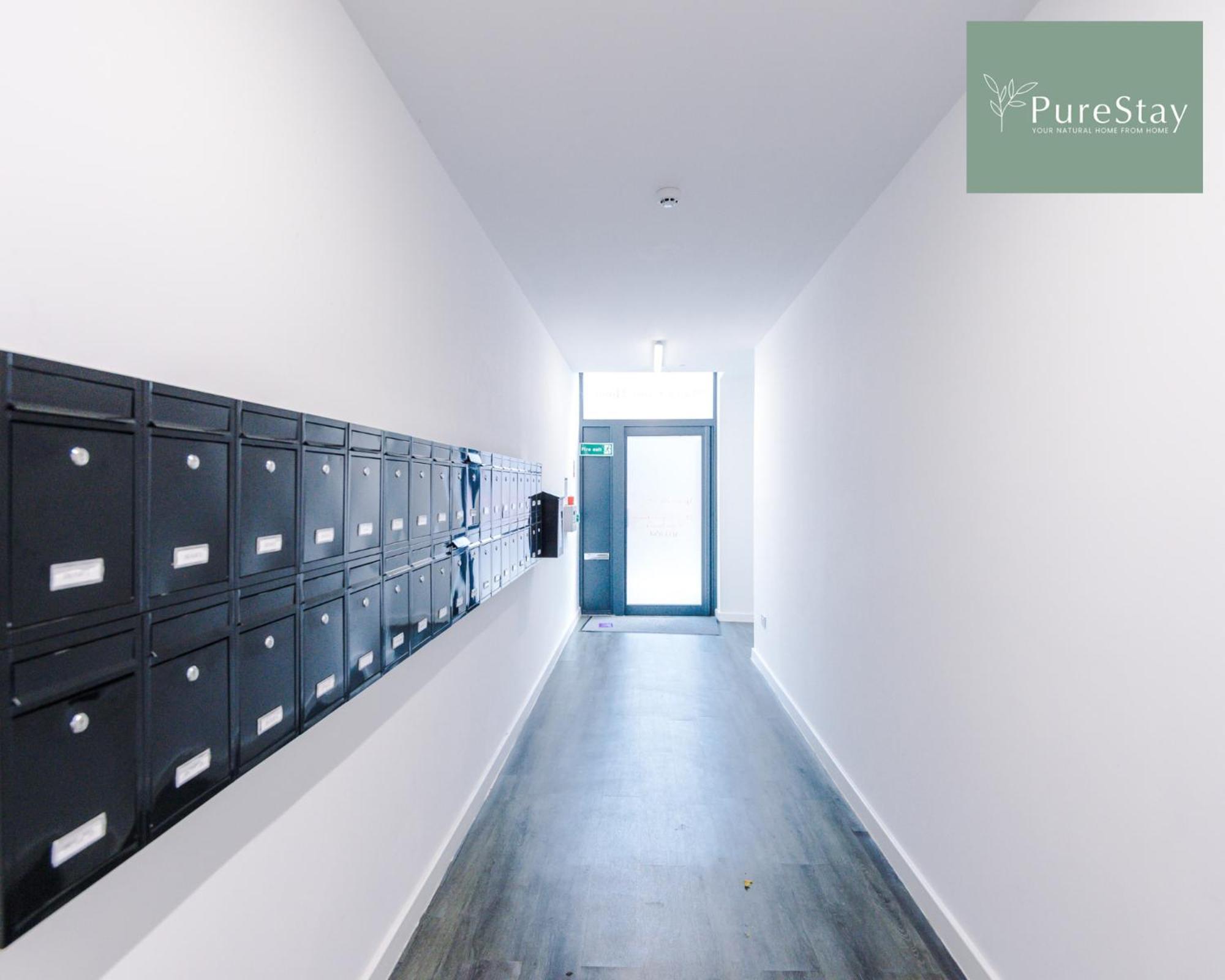 Stunning Two Bed Apartment By Purestay Short Lets & Serviced Accommodation Manchester With Free Parking & Wifi Exterior foto